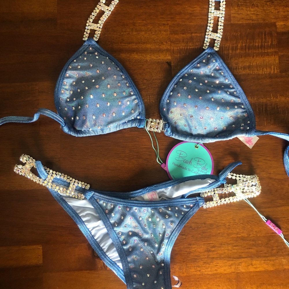 COPY - Competition bikini NWT Beach Babe custom suit *updated with measurements* - Picture 2 of 15